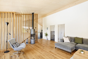 Einfamilienhaus mit Oberdeck und Seelage