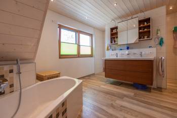 Klimaholzhaus in Neuendettelsau
